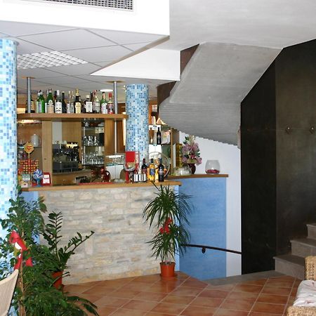 Hotel Villa Tramonto Direttamente Sul Mare San Vincenzo Extérieur photo
